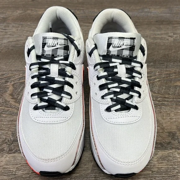 SOLD IN STORE Nike Air Women's Max 90 Fresh Air DJ5530-100 Size 6.5 - Picture 3 of 9